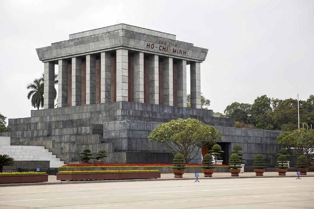 Hanoi Ancient Paradise Hotel Экстерьер фото