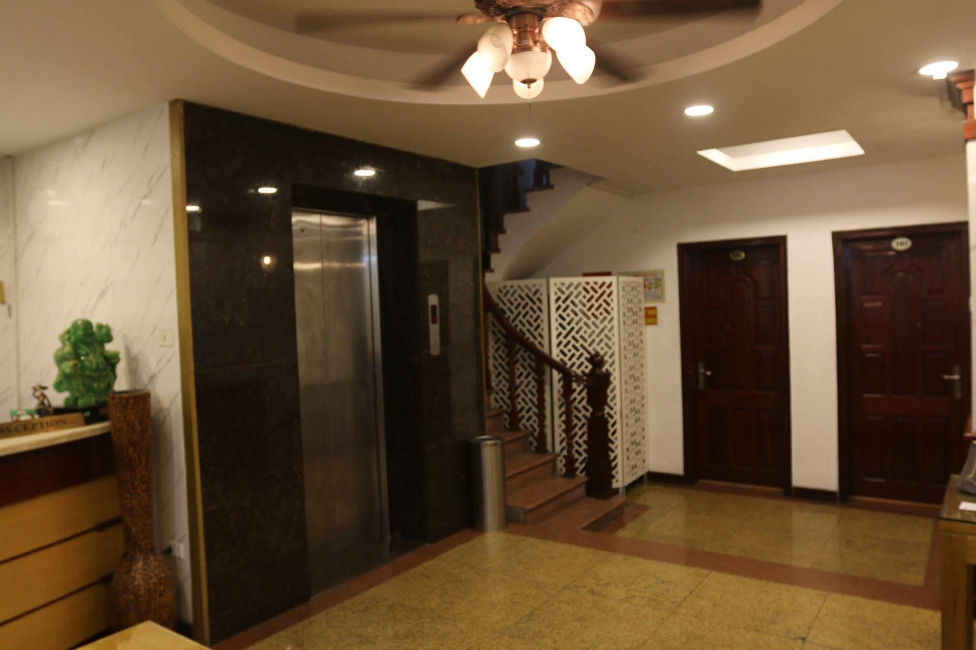 Hanoi Ancient Paradise Hotel Экстерьер фото